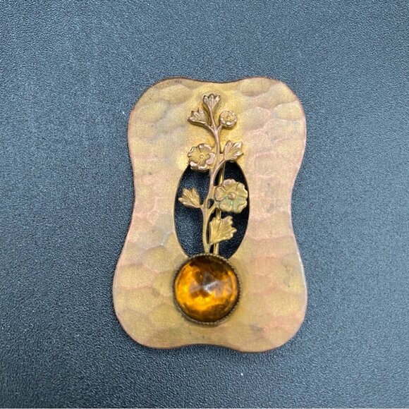 Antique Art Nouveau Brass Thistle Brooch with Citrine Colored Cabochon - Picture 9 of 11